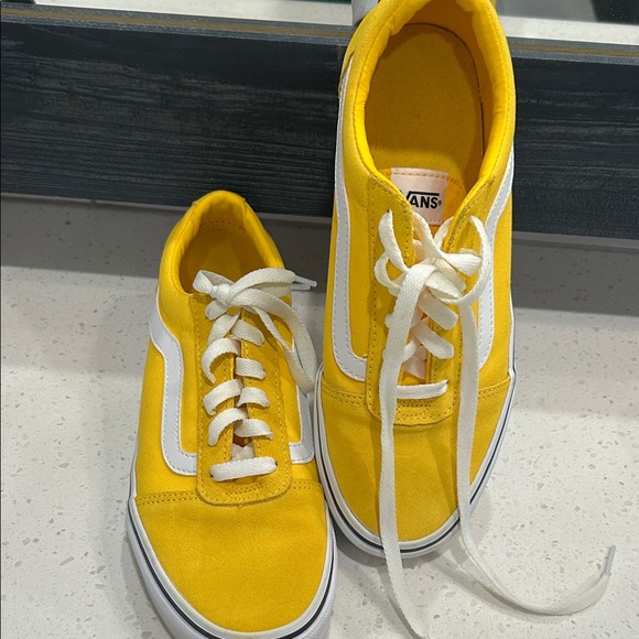 Vans Yellow and White Sneakers - Picture 7 of 8